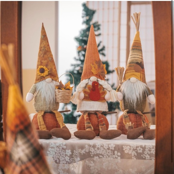 NWT- Set of 3- Fall Harvest Gnome Decorations on Pumpkin Bases 🍁🌻 - Picture 8 of 9